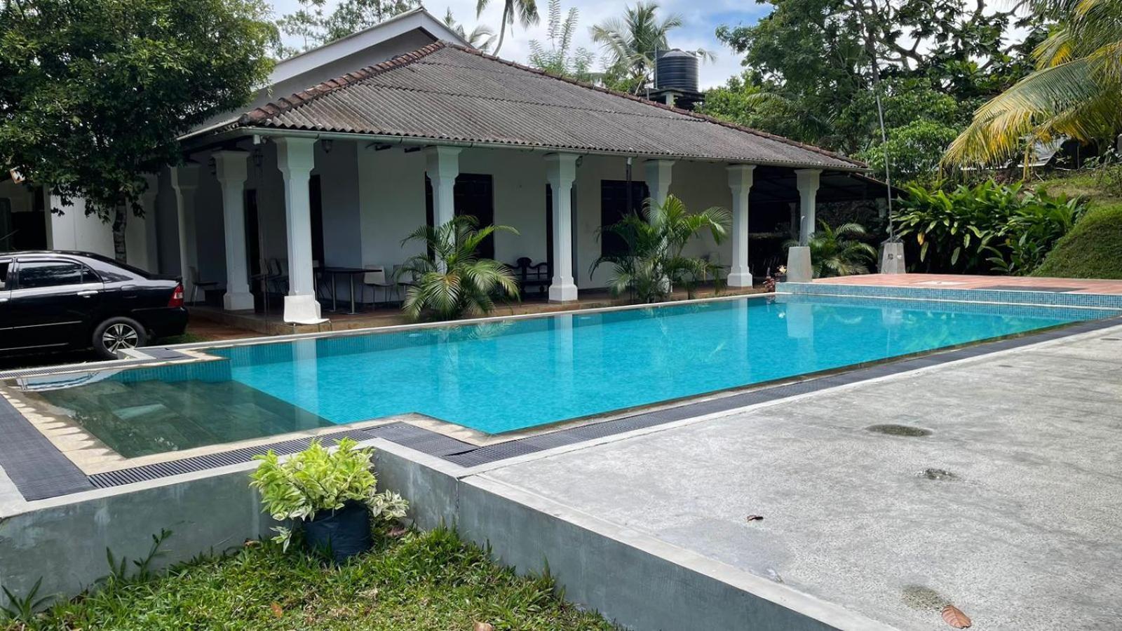 Villa Helvetia 高尔 外观 照片