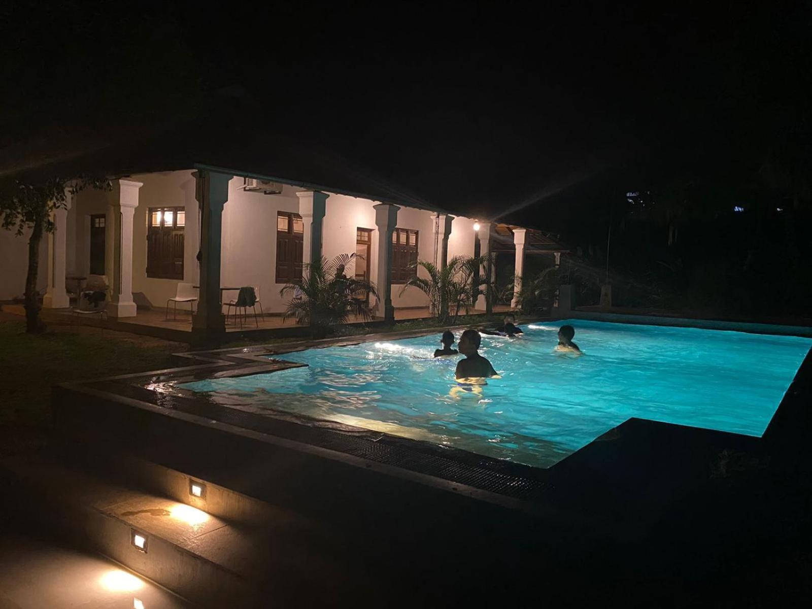Villa Helvetia 高尔 外观 照片