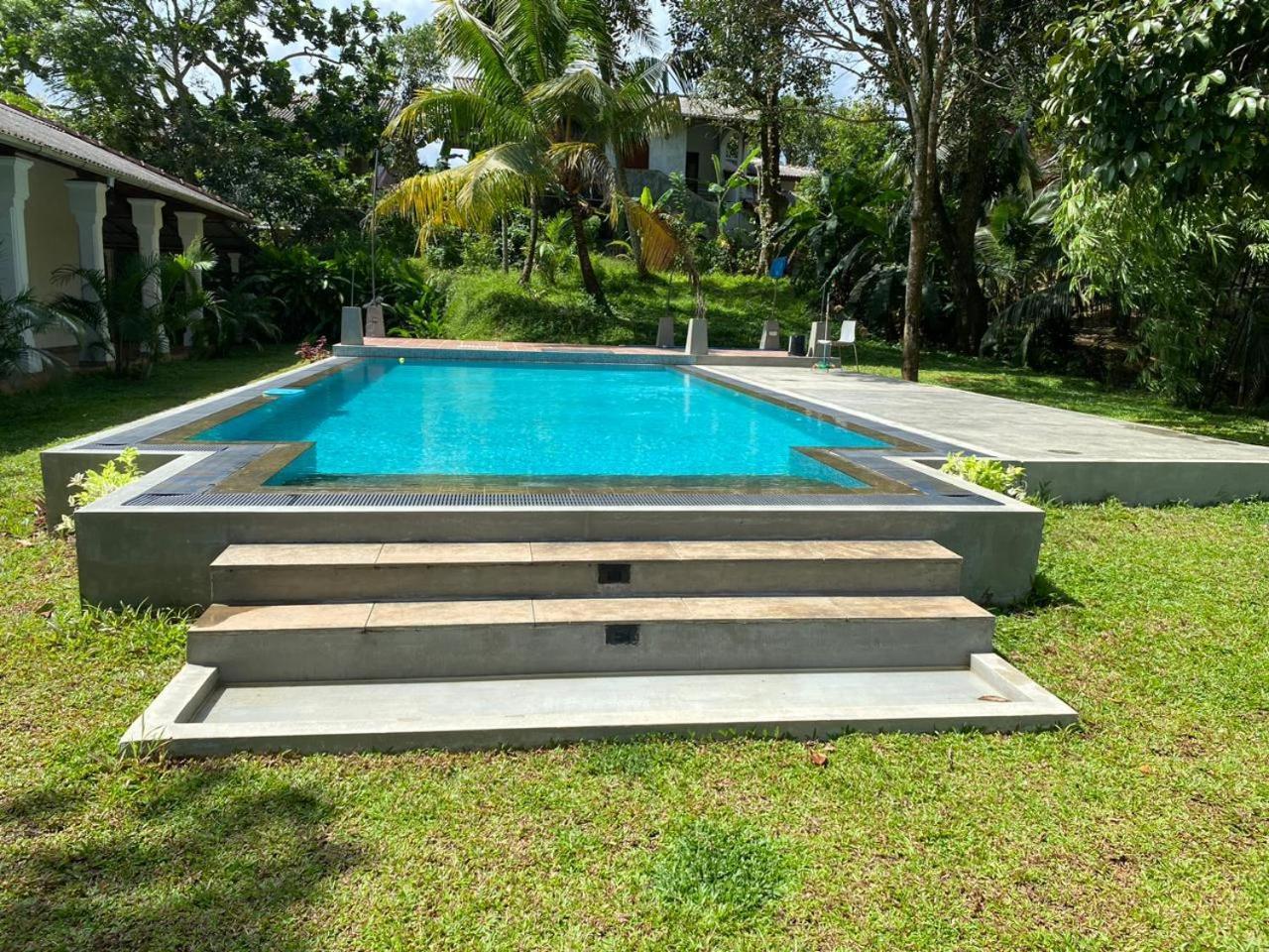 Villa Helvetia 高尔 外观 照片