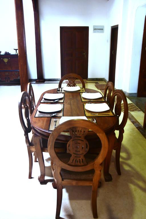 Villa Helvetia 高尔 外观 照片